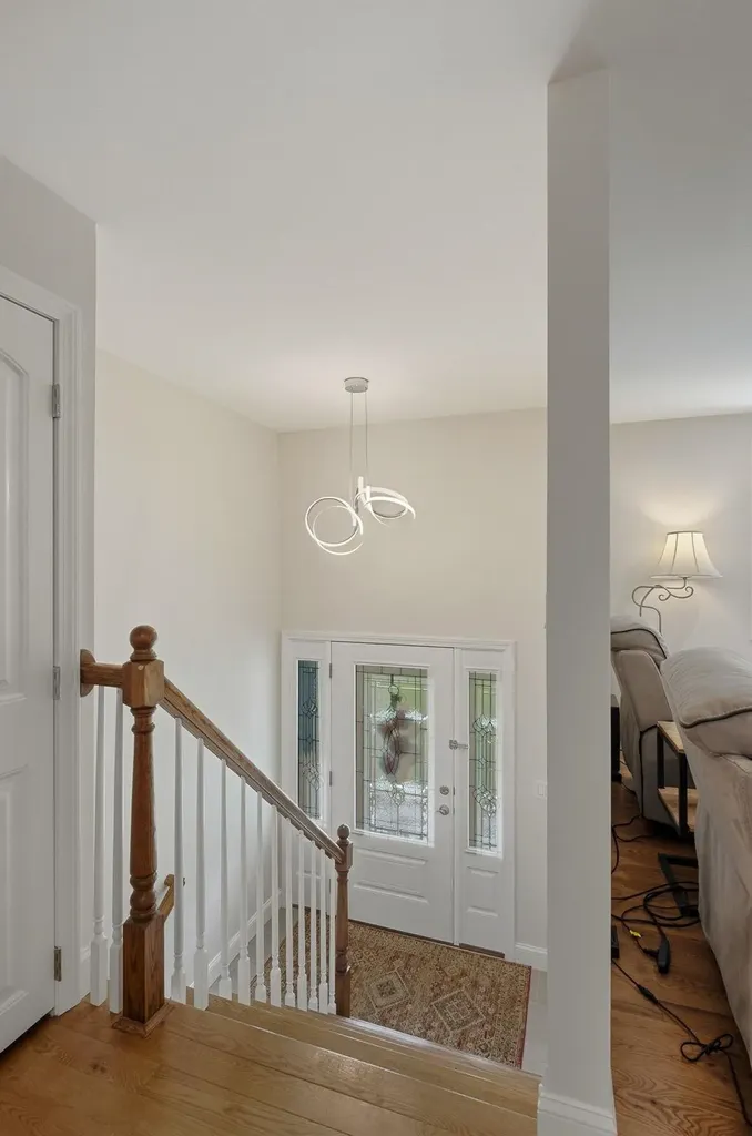 19 Michael Avenue Nashua NH 03063