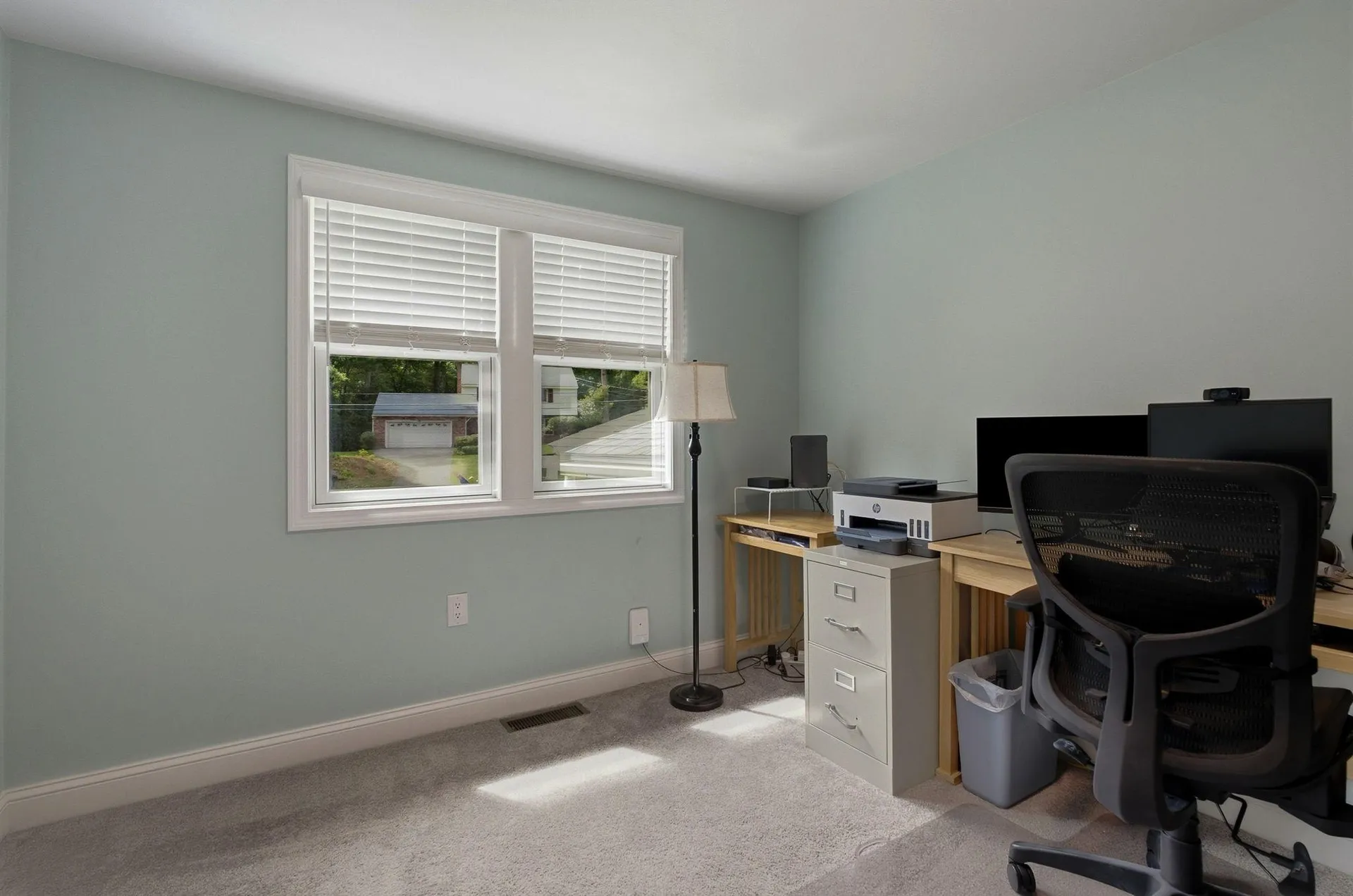 19 Michael Avenue Nashua NH 03063