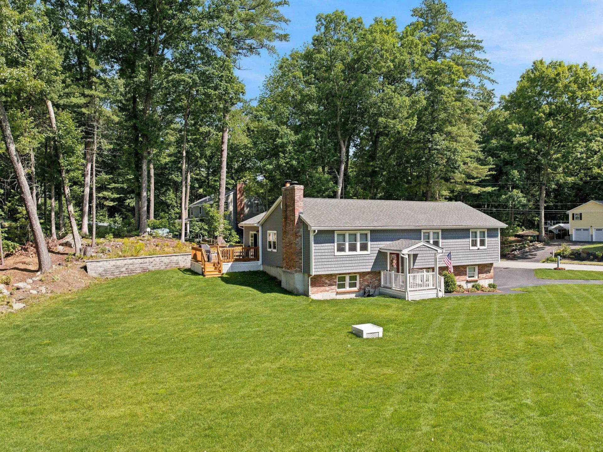 19 Michael Avenue Nashua NH 03063