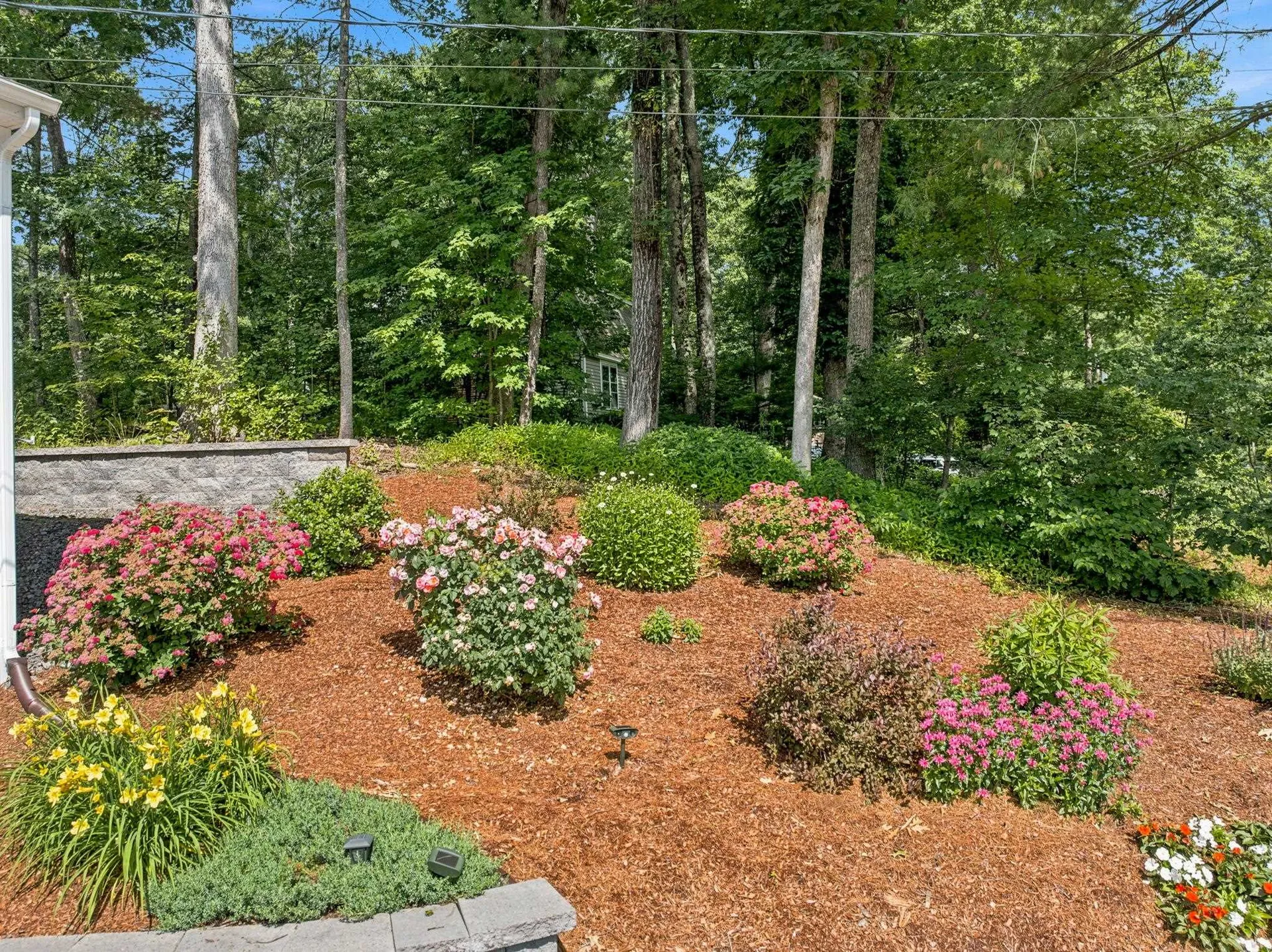 19 Michael Avenue Nashua NH 03063