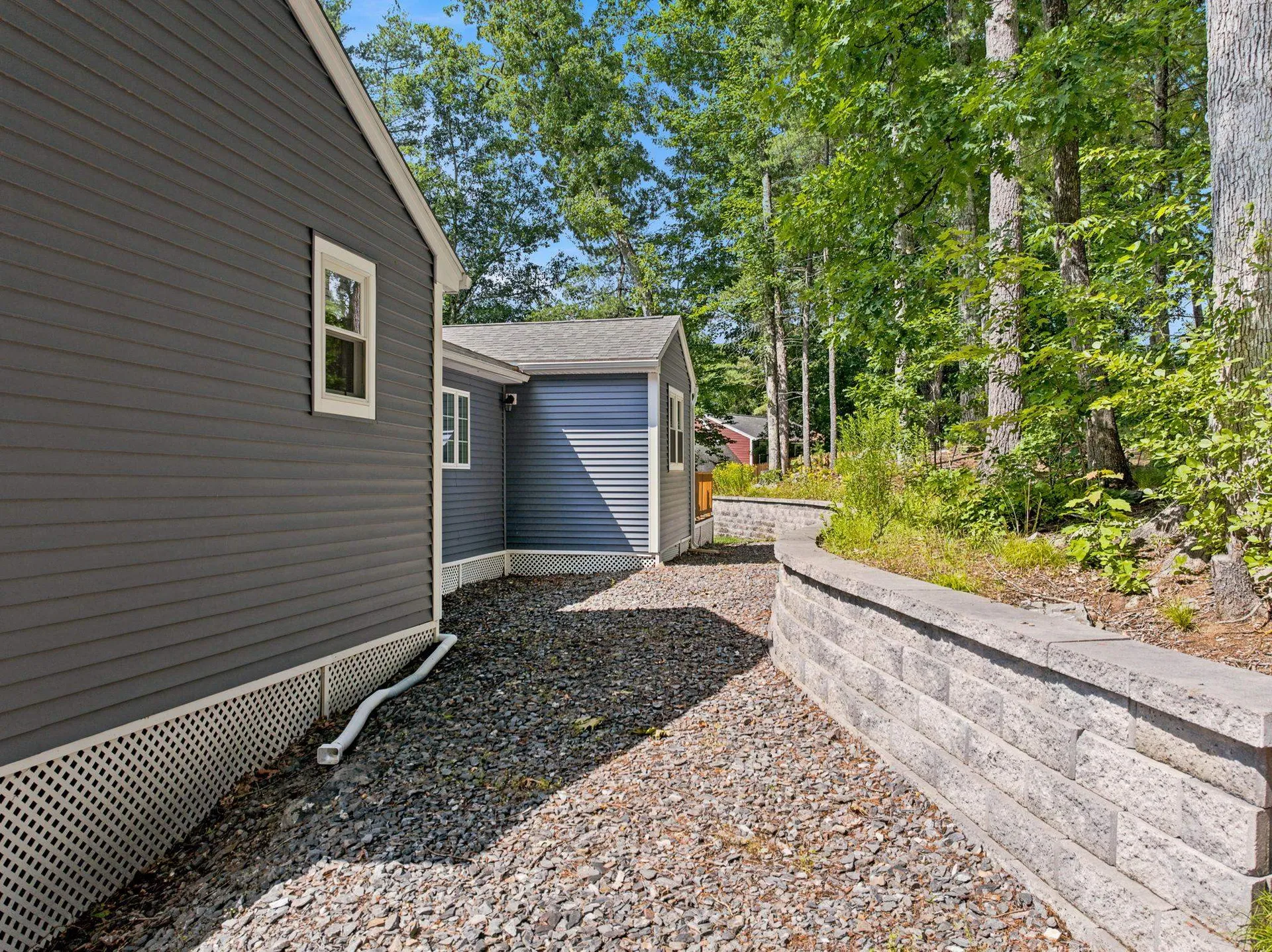 19 Michael Avenue Nashua NH 03063