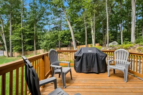 19 Michael Avenue Nashua NH 03063