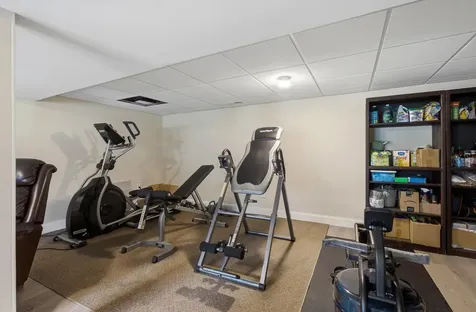 19 Michael Avenue Nashua NH 03063