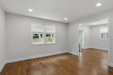 19 Michael Avenue Nashua NH 03063