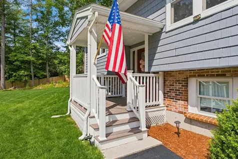 19 Michael Avenue Nashua NH 03063
