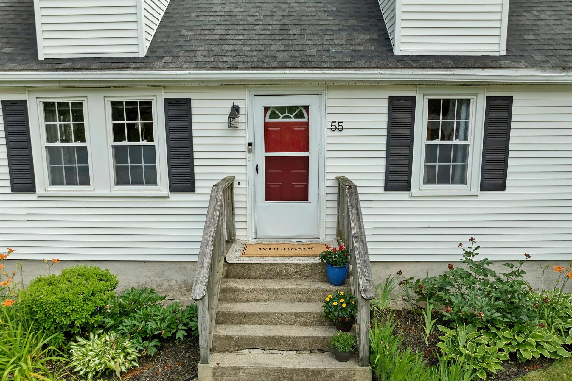 55 School Street Salem NH 03079