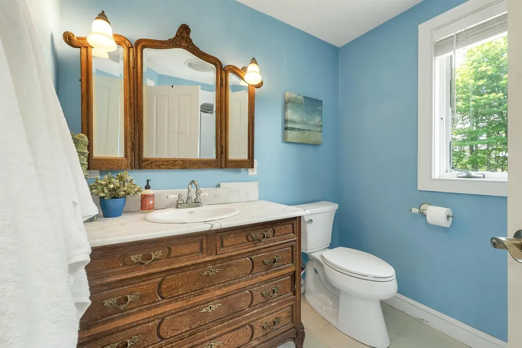558 Province Road Belmont NH 03220