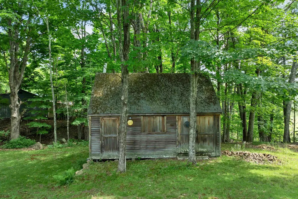 558 Province Road Belmont NH 03220