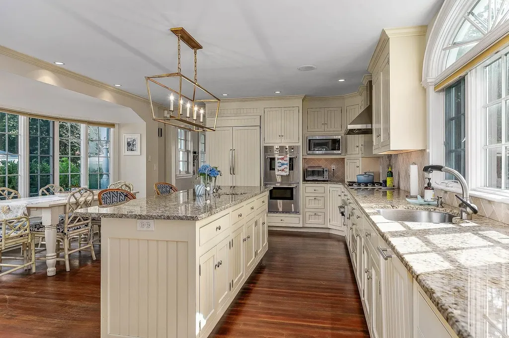 40 Sea Road Rye NH 03871