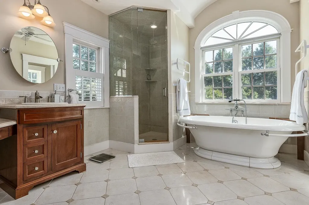 40 Sea Road Rye NH 03871