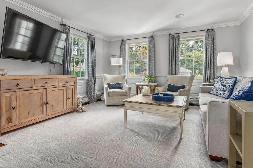 40 Sea Road Rye NH 03871