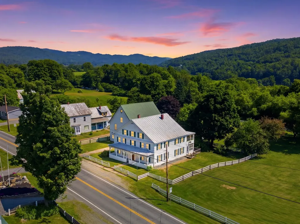 4615 Us 5 Route Barnet VT 05050