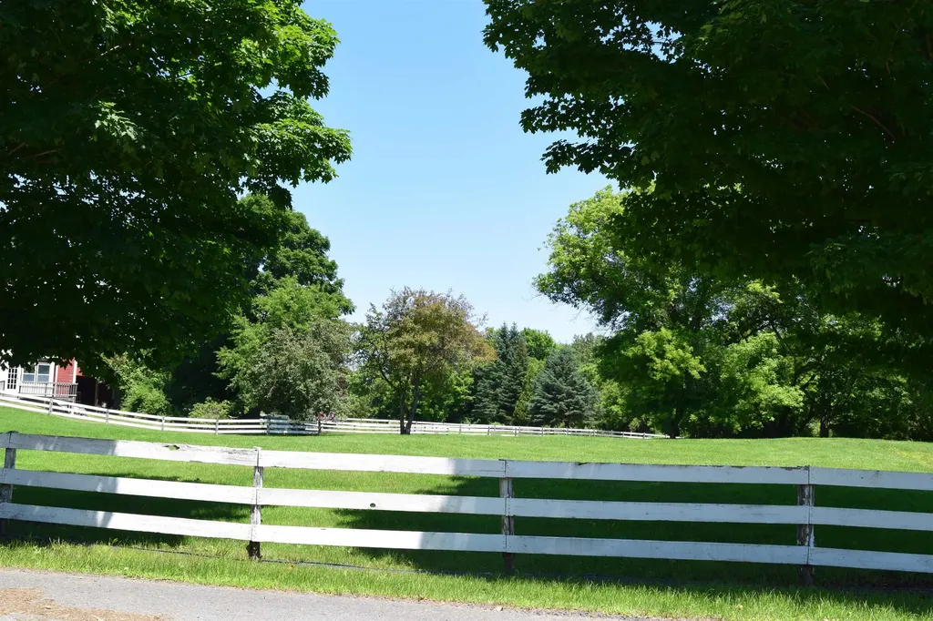 4615 Us 5 Route Barnet VT 05050