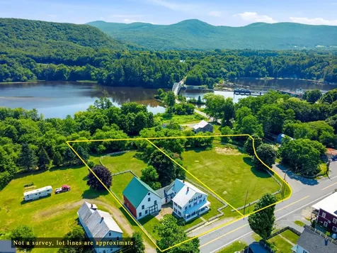4615 Us Route 5 Barnet VT 05050