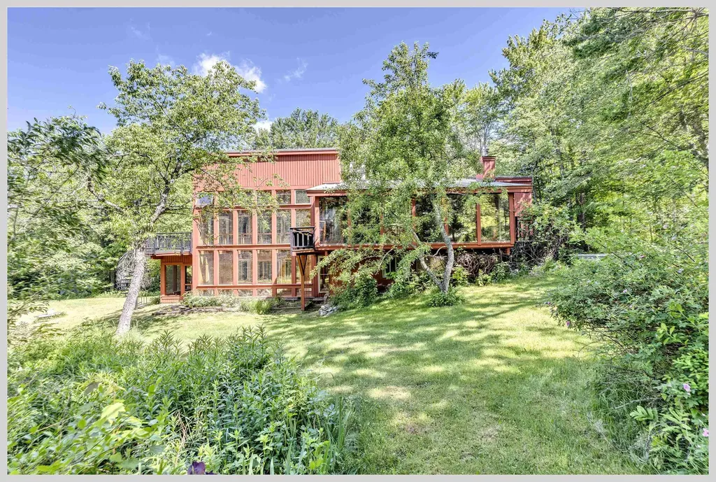 206 River Road Groton NH 03266