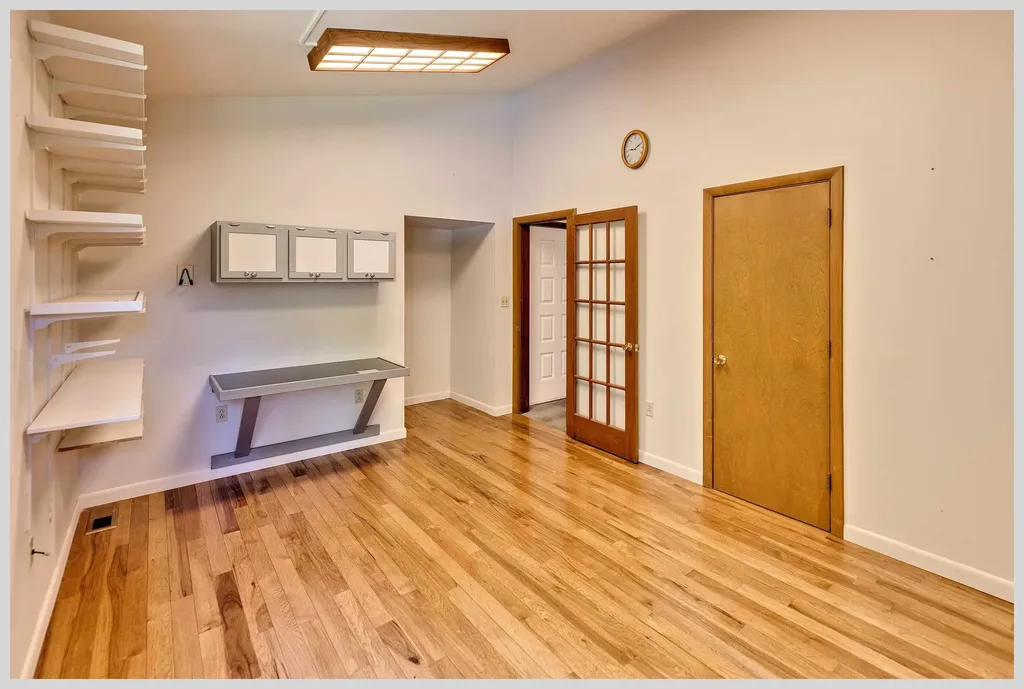 206 River Road Groton NH 03266