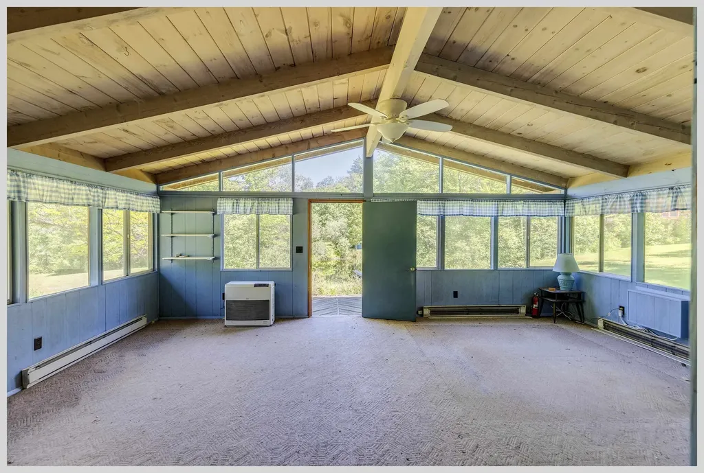 206 River Road Groton NH 03266