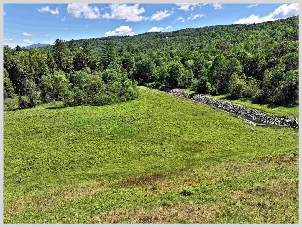 206 River Road Groton NH 03266