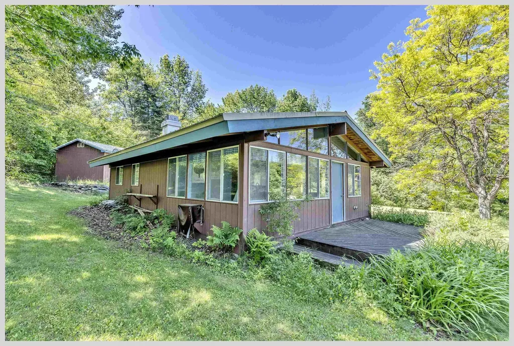 206 River Road Groton NH 03266