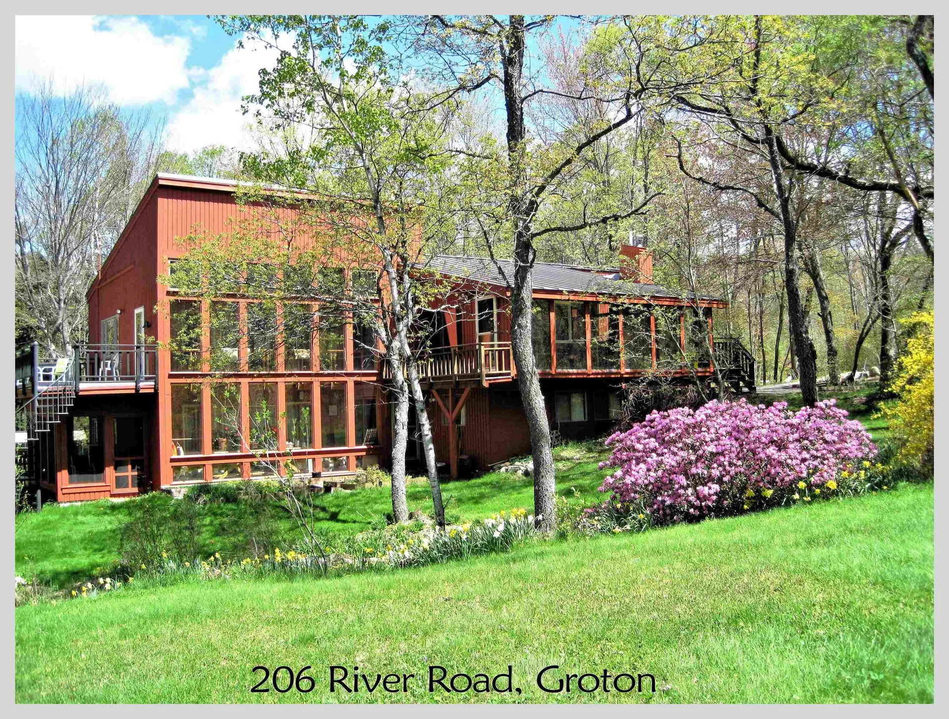206 River Road Groton NH 03266