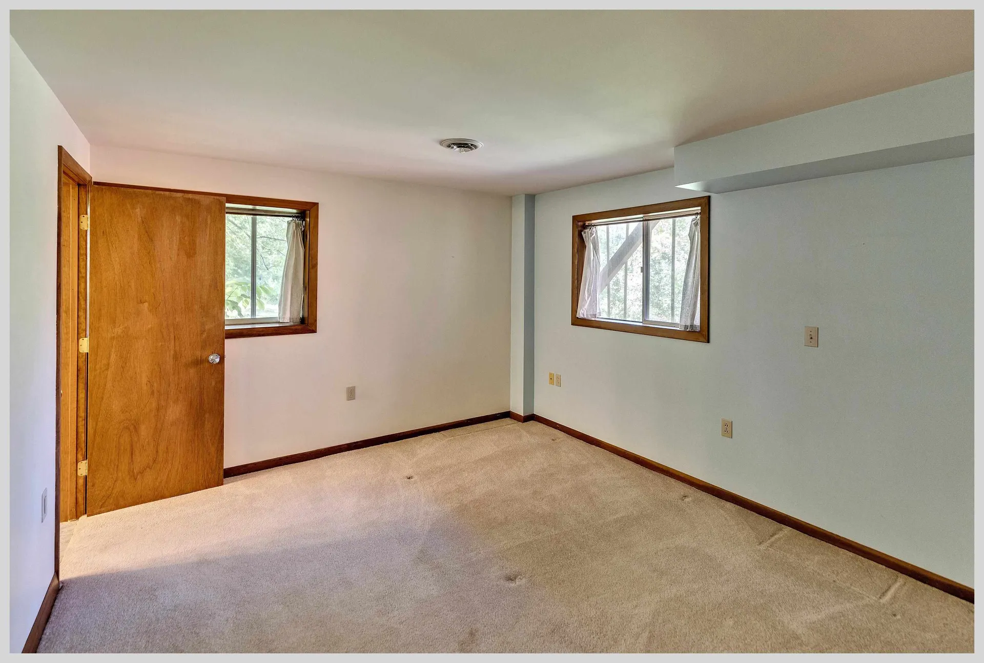 206 River Road Groton NH 03266