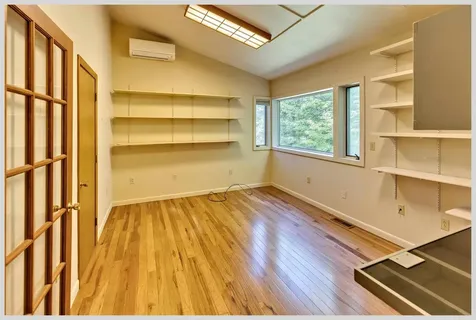 206 River Road Groton NH 03266