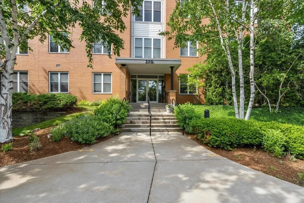 370 Farrell Street South Burlington VT 05403