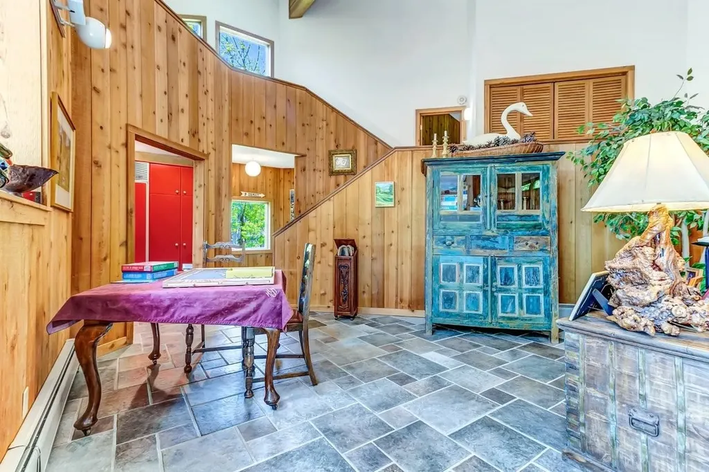 20 Blackberry Lane Peru VT 05152