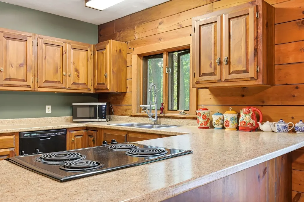 304 Bean Road Warner NH 03278