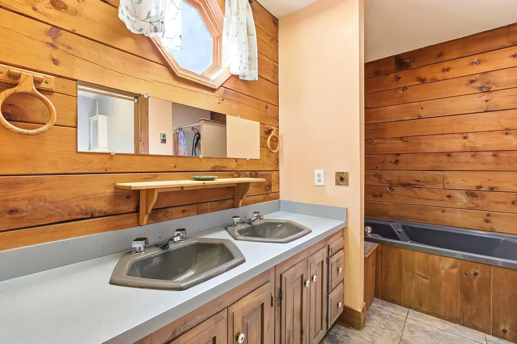 304 Bean Road Warner NH 03278