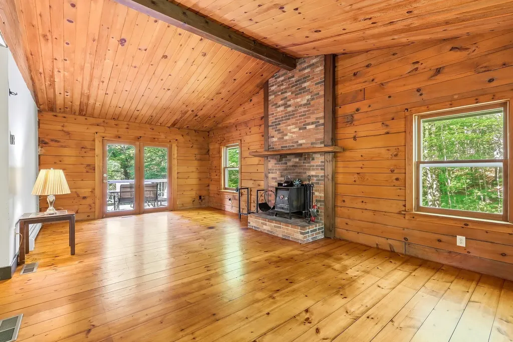 304 Bean Road Warner NH 03278