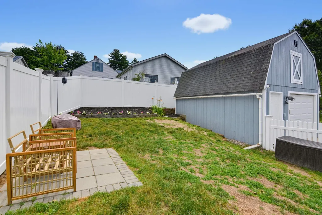 219 Rhode Island Avenue Manchester NH 03104