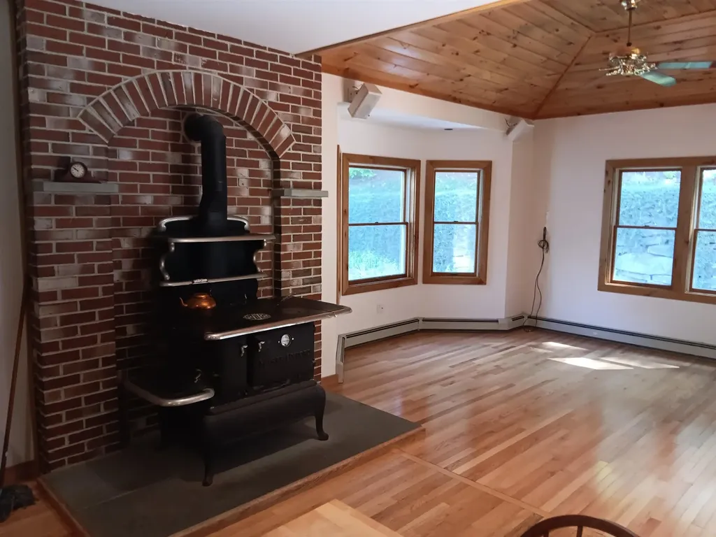 220 Grandview Road Conway NH 03818
