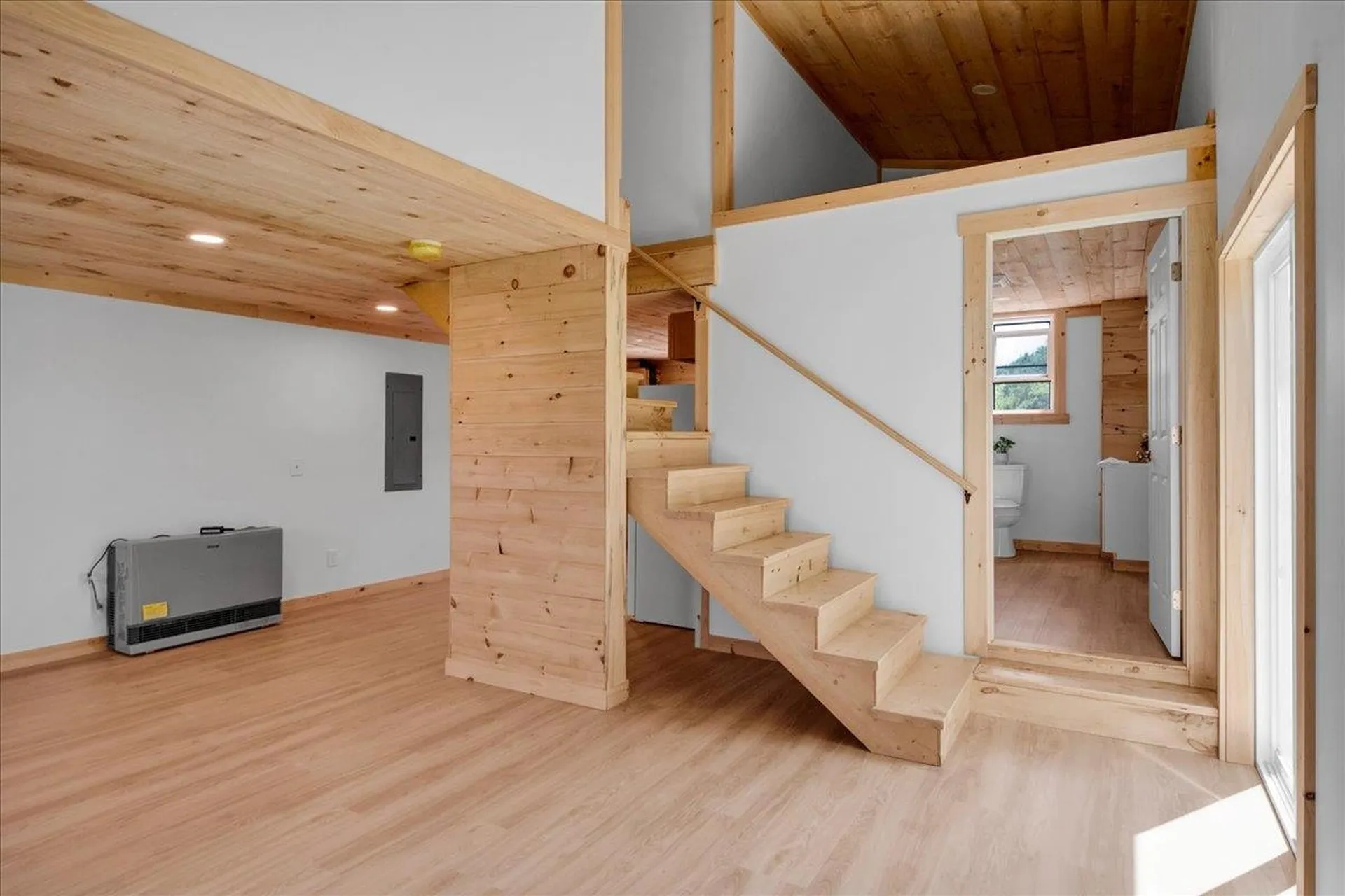 55 Burroughs Way Belvidere VT 05442