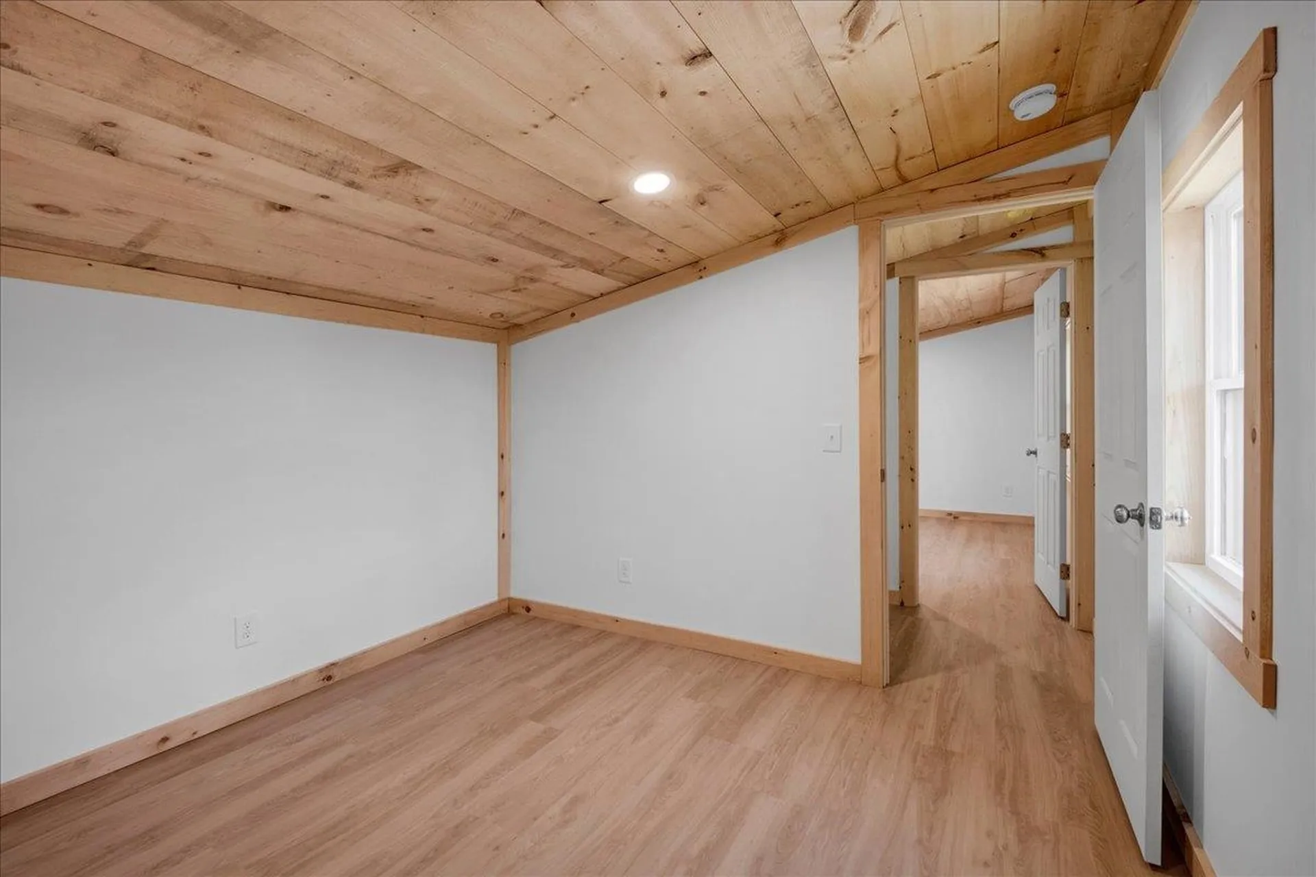 55 Burroughs Way Belvidere VT 05442