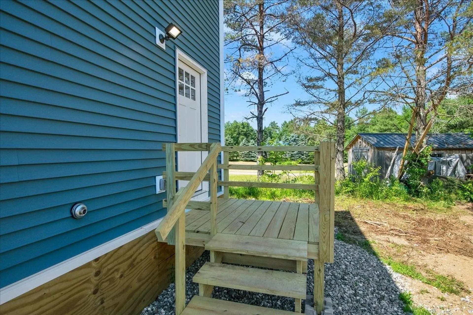 55 Burroughs Way Belvidere VT 05442