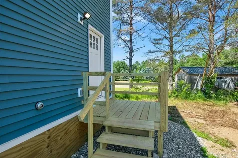 55 Burroughs Way Belvidere VT 05442