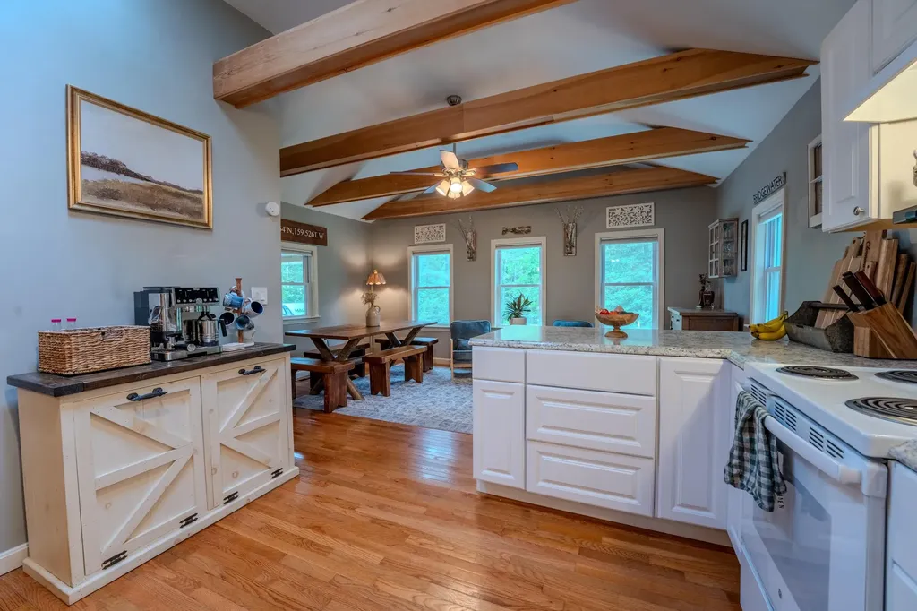 3421 River Road Bridgewater NH 03264