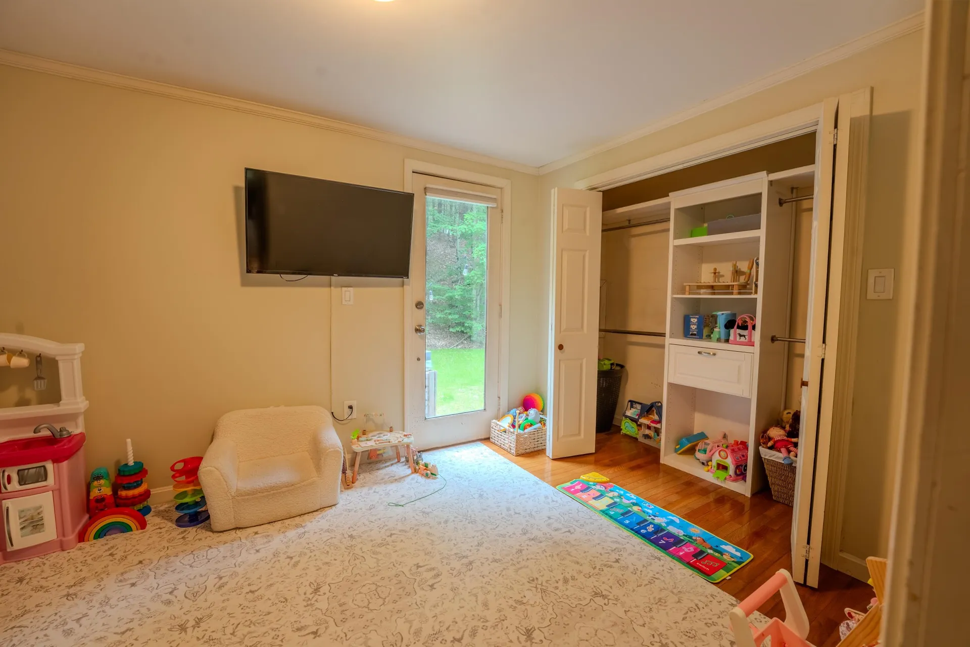 3421 River Road Bridgewater NH 03264