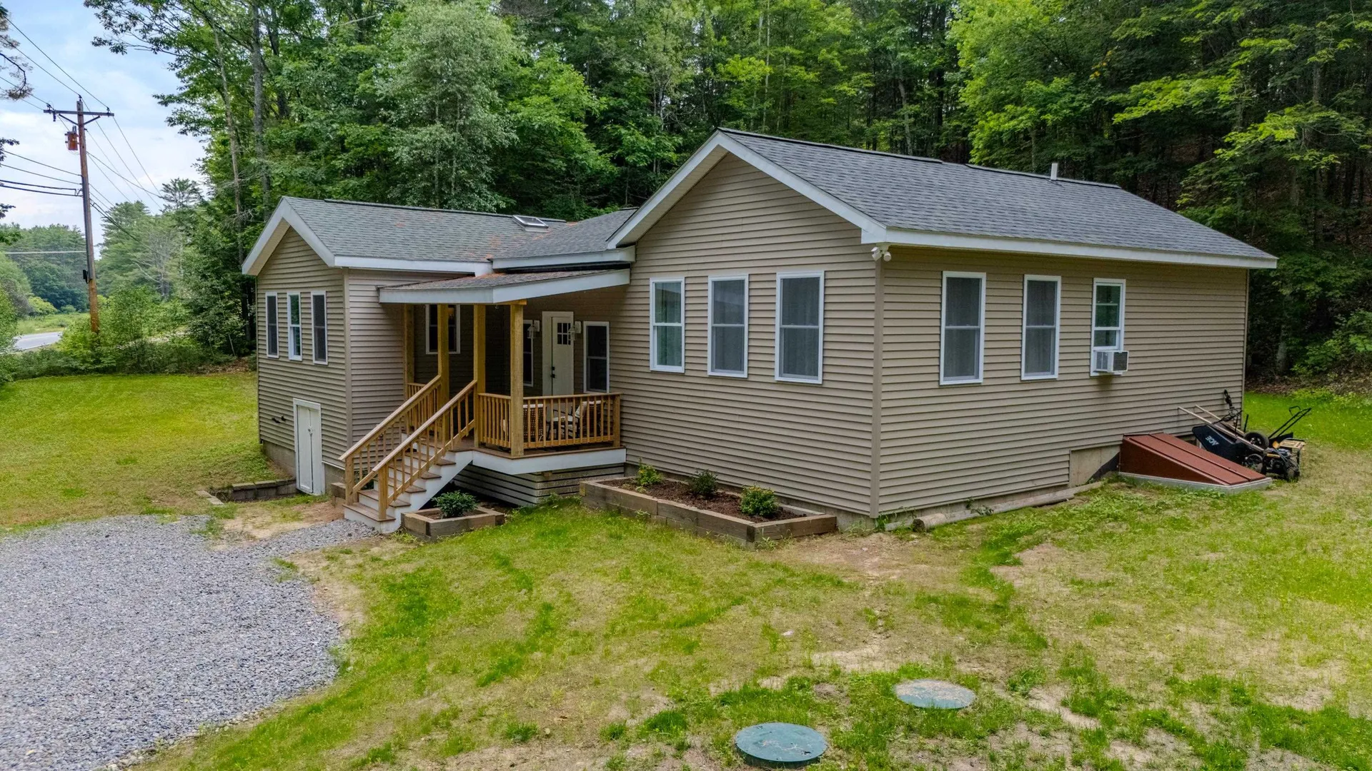 3421 River Road Bridgewater NH 03264