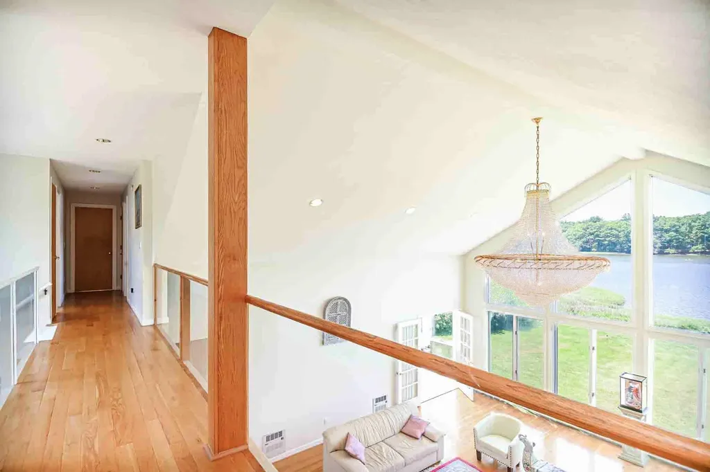 179 Spur Road Dover NH 03820