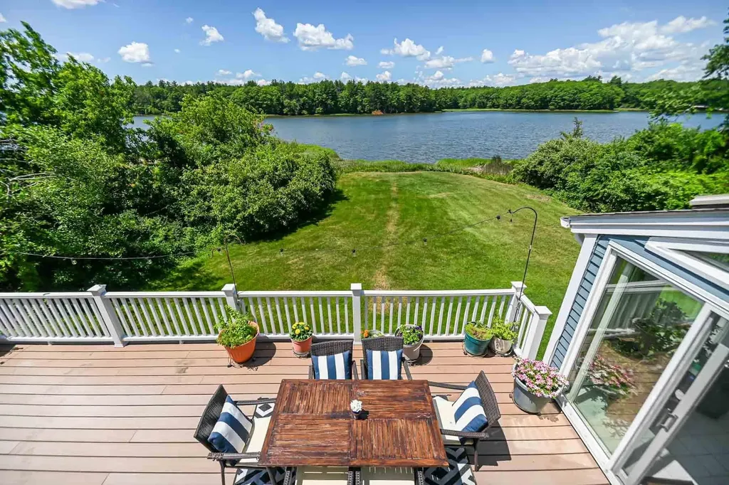 179 Spur Road Dover NH 03820