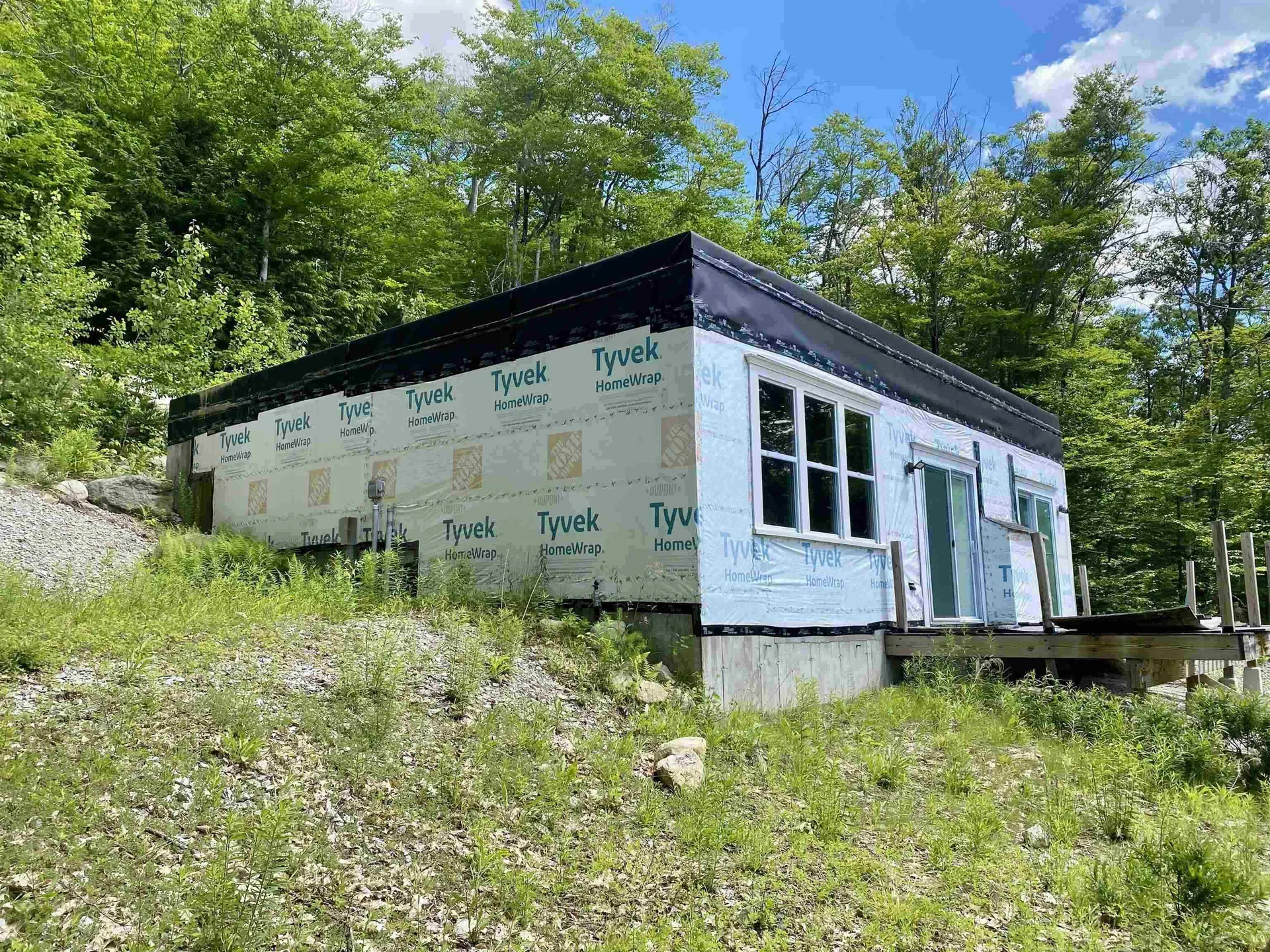 11 Jungfrau Road Madison NH 03849