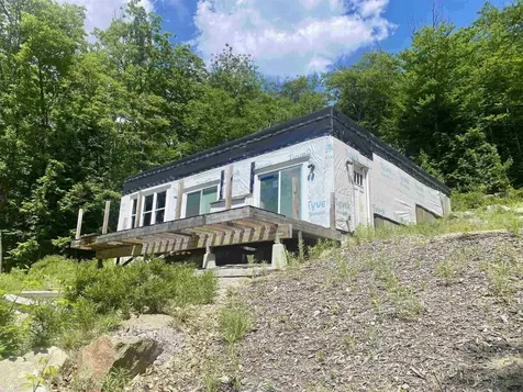 11 Jungfrau Road Madison NH 03849