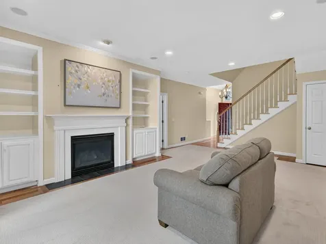 47 Economou Farm Road South Burlington VT 05403