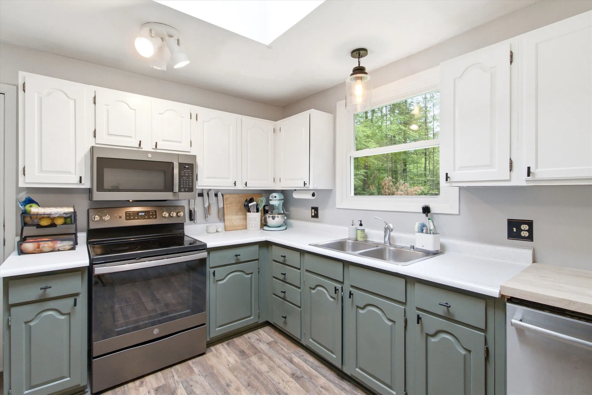 31 Emerald Lane Hillsborough NH 03244