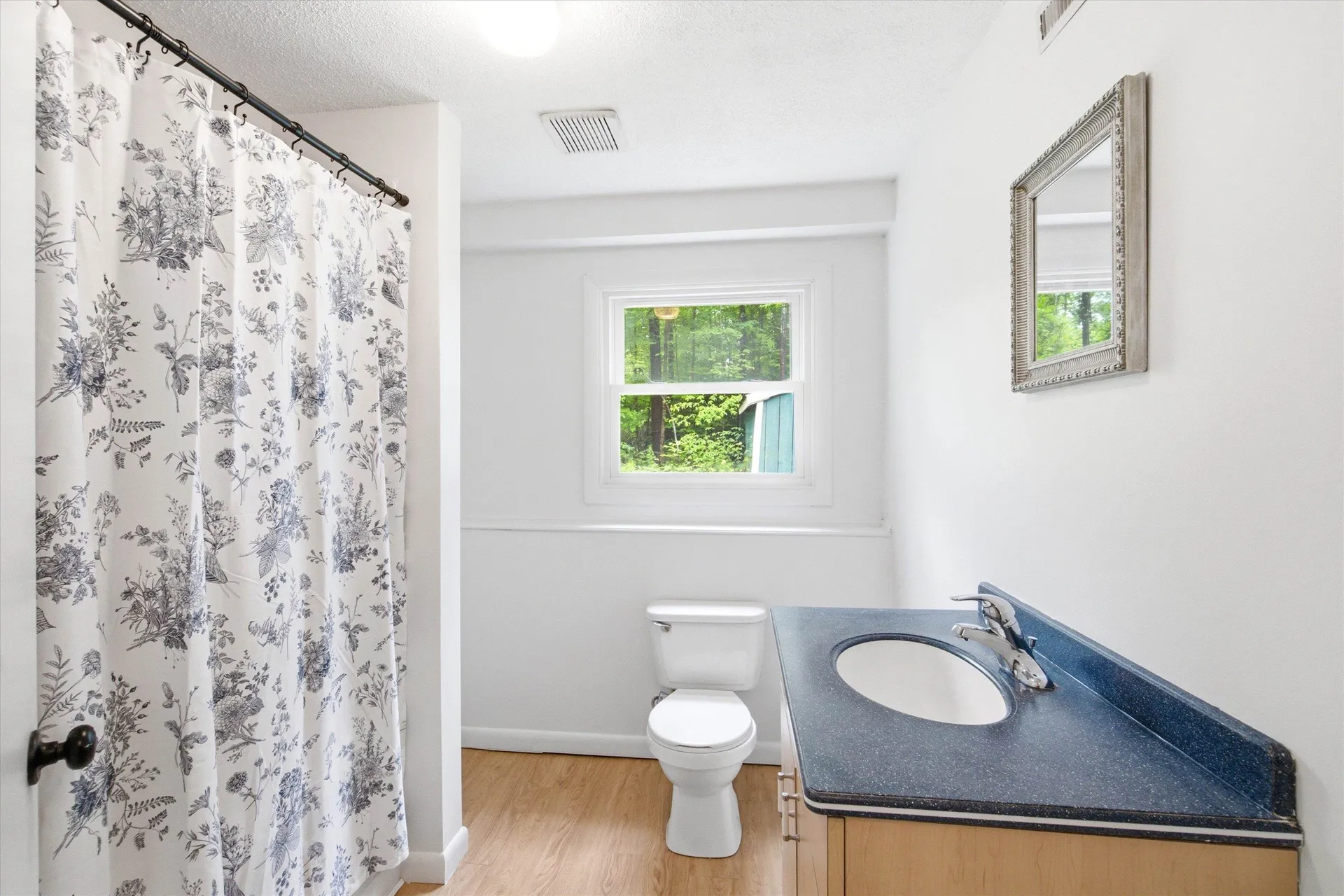 31 Emerald Lane Hillsborough NH 03244