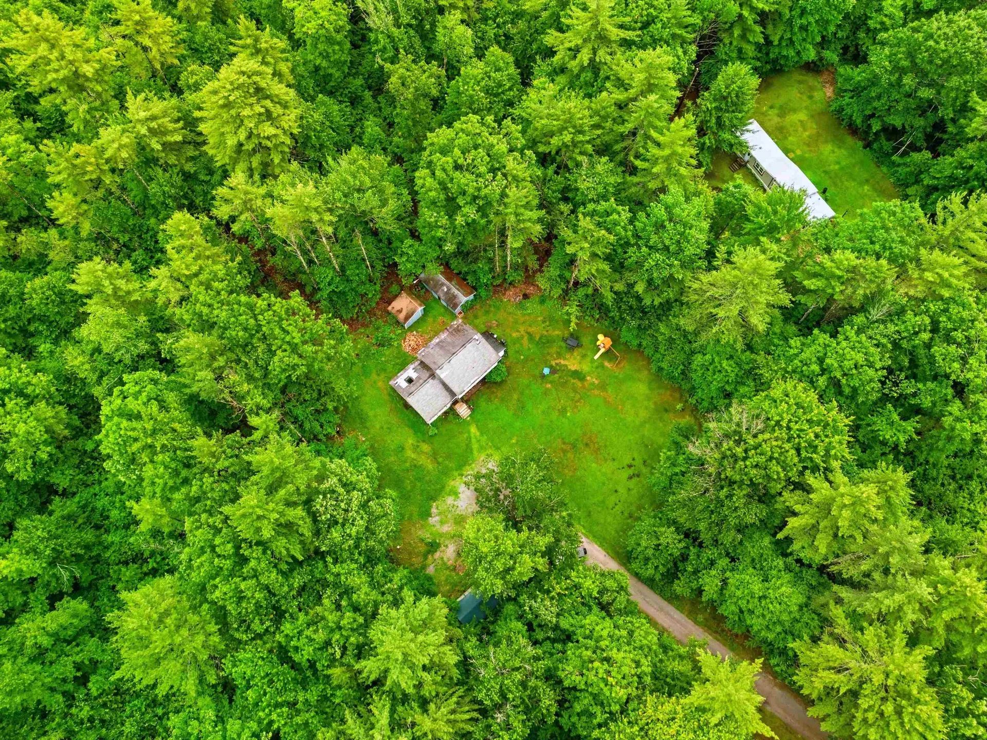 31 Emerald Lane Hillsborough NH 03244