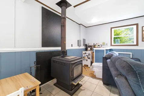 31 Emerald Lane Hillsborough NH 03244
