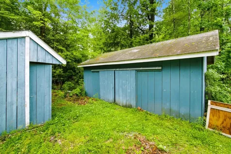 31 Emerald Lane Hillsborough NH 03244